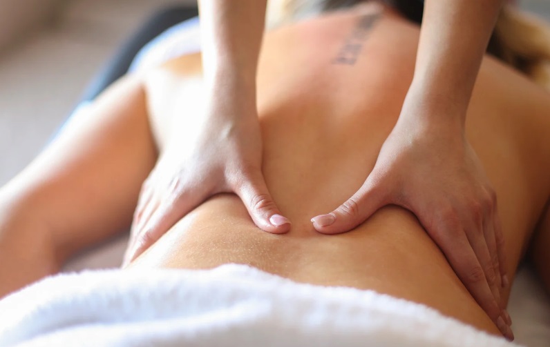 Company profile for the Beauty Business Hub in Stirling, Scotland, the top destination for facial treatments and back massages.