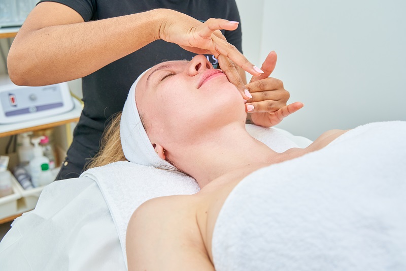 Hub for Facial Treatments and Back Massage in Stirling